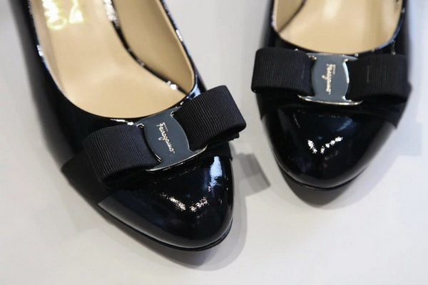 Ferragamo Shallow mouth kitten heel Shoes Women--014